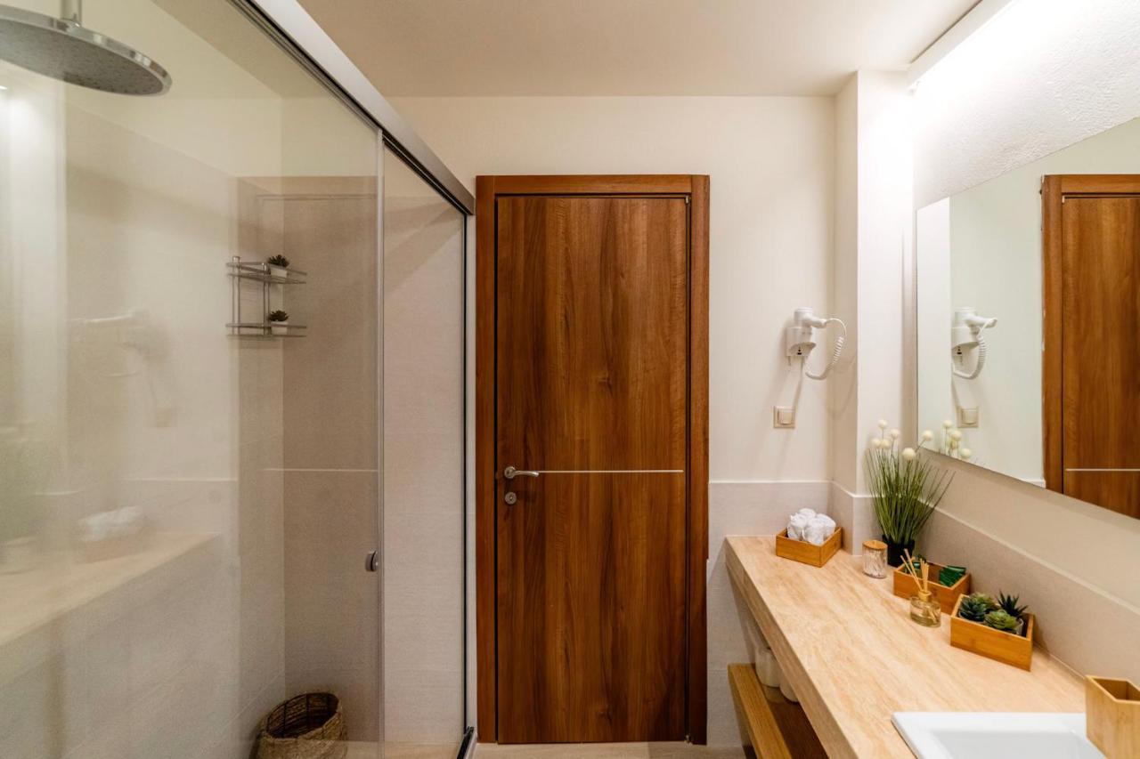 Luxury Town Center Suite, Β1 Heraklion Exterior foto